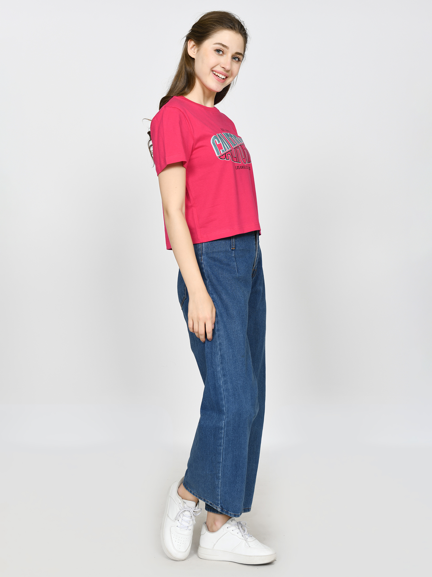 CALIFORNIA - Women's Cotton Pink Crop Tshirt view 4