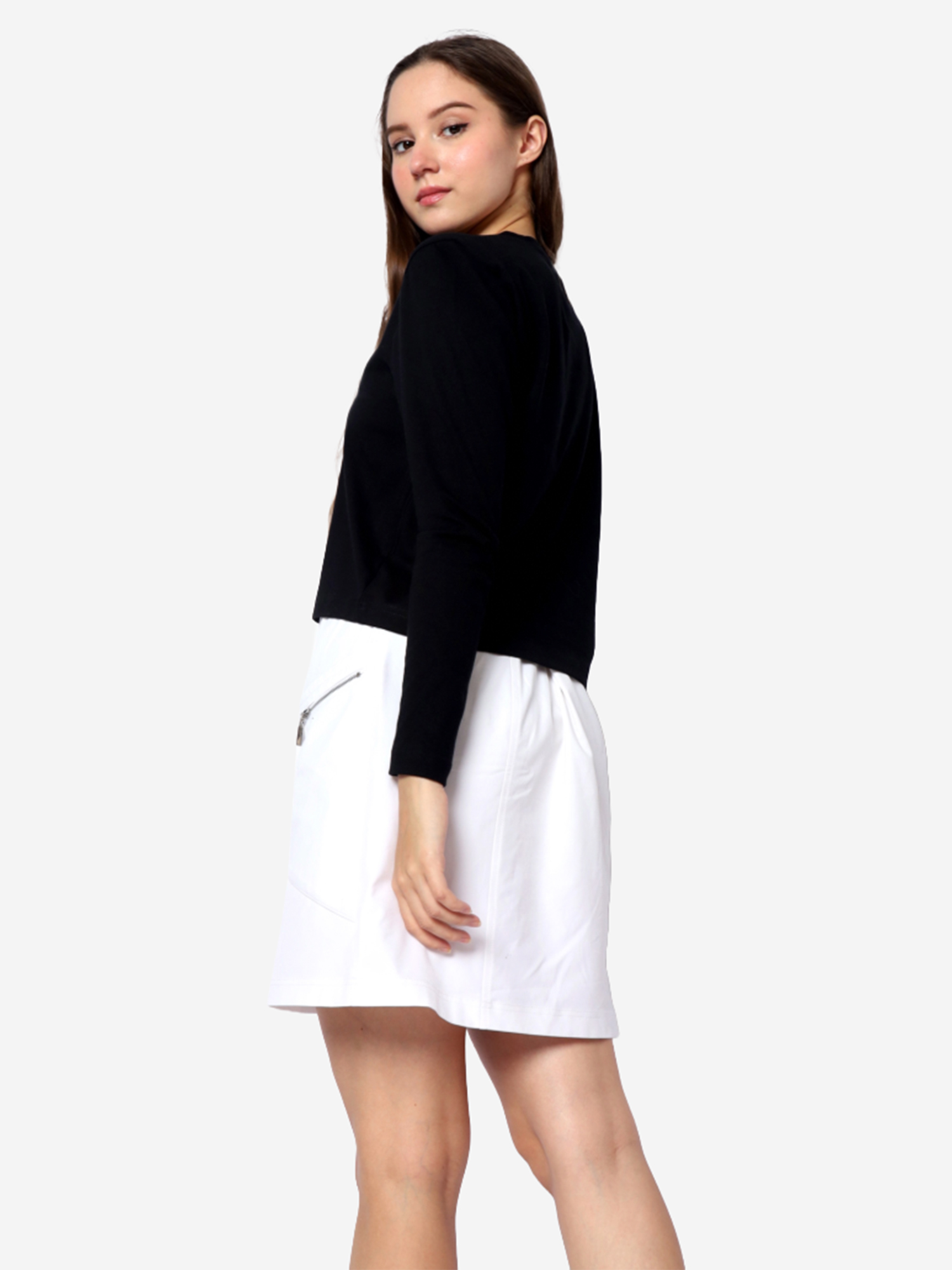 VIOLET - Women's Cotton Black Full Sleeve Crop Tshirt view 2