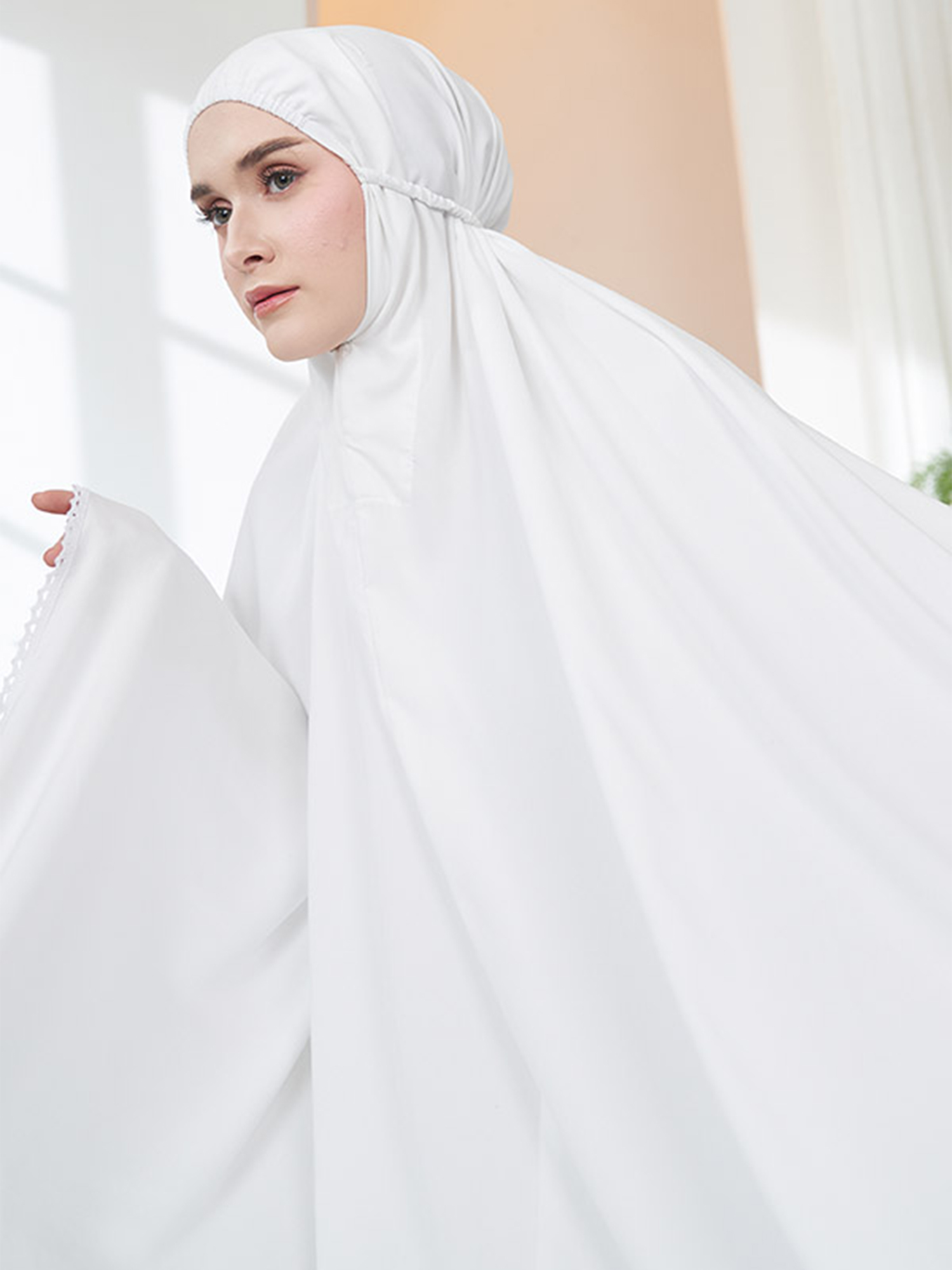 Fadwah Spesial Hajji Mukena - Broken White view 3