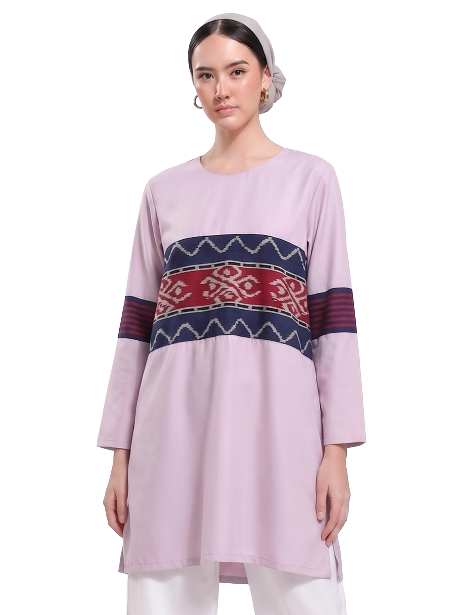 Deyra Tenun Tunik