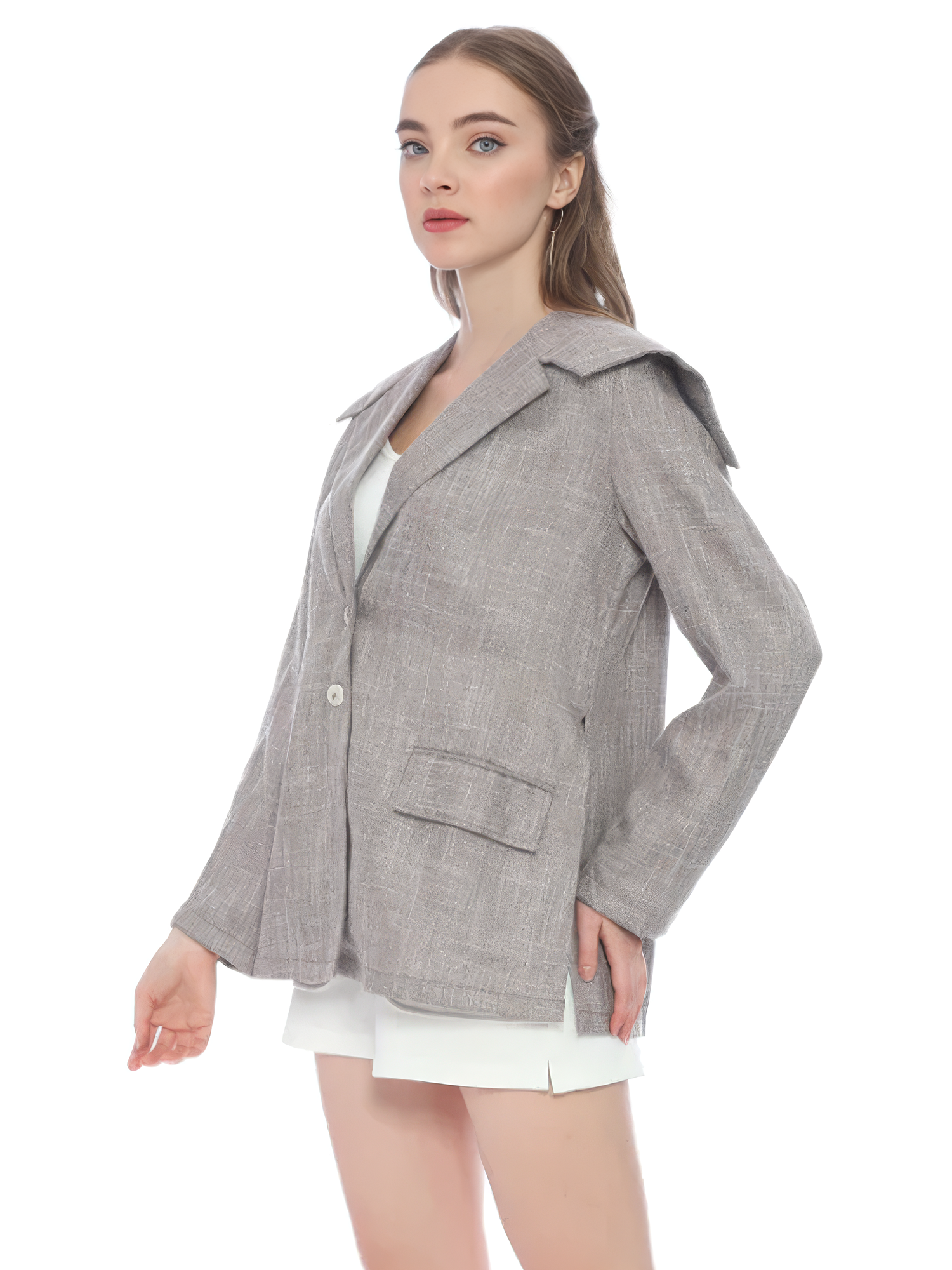 Dominique Grey Outer view 4