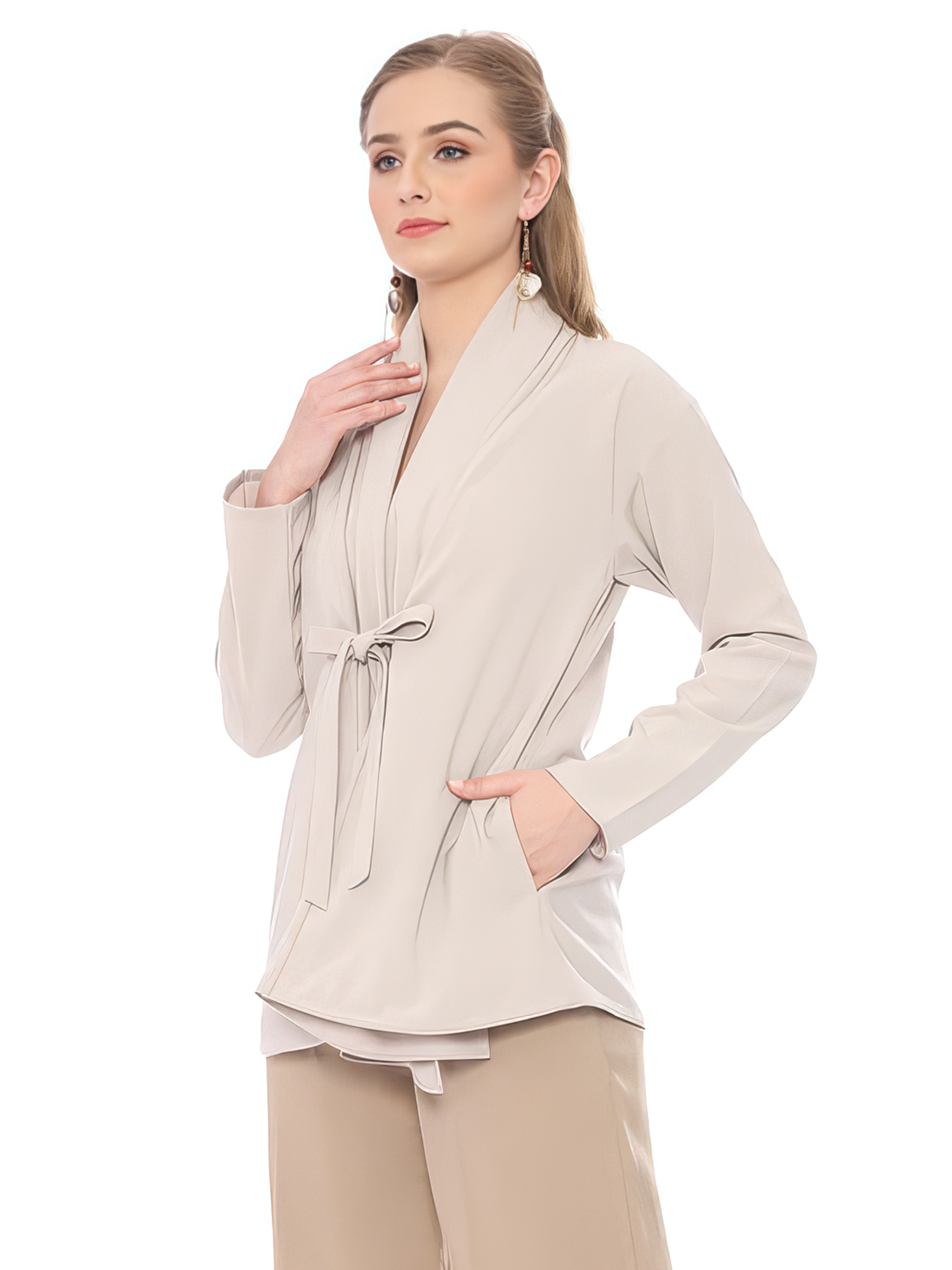 Arwen Light Cream Outer view 2